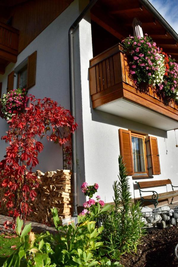 Haus Vlcek Apartment เนาดาส ภายนอก รูปภาพ